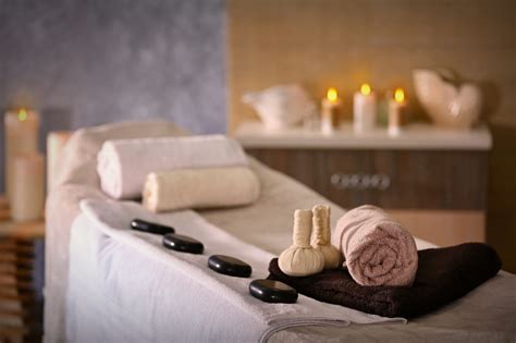 massage naturiste la defense|THE 5 BEST Massage, Spas & Wellness Centers in La Defense。